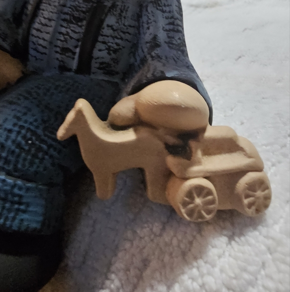 Faceless Amish figurine set - Picture 3 of 7